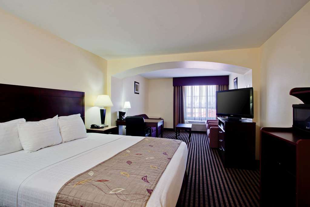 La Quinta By Wyndham Ne Long Beach/Cypress Hawaiian Gardens Room photo