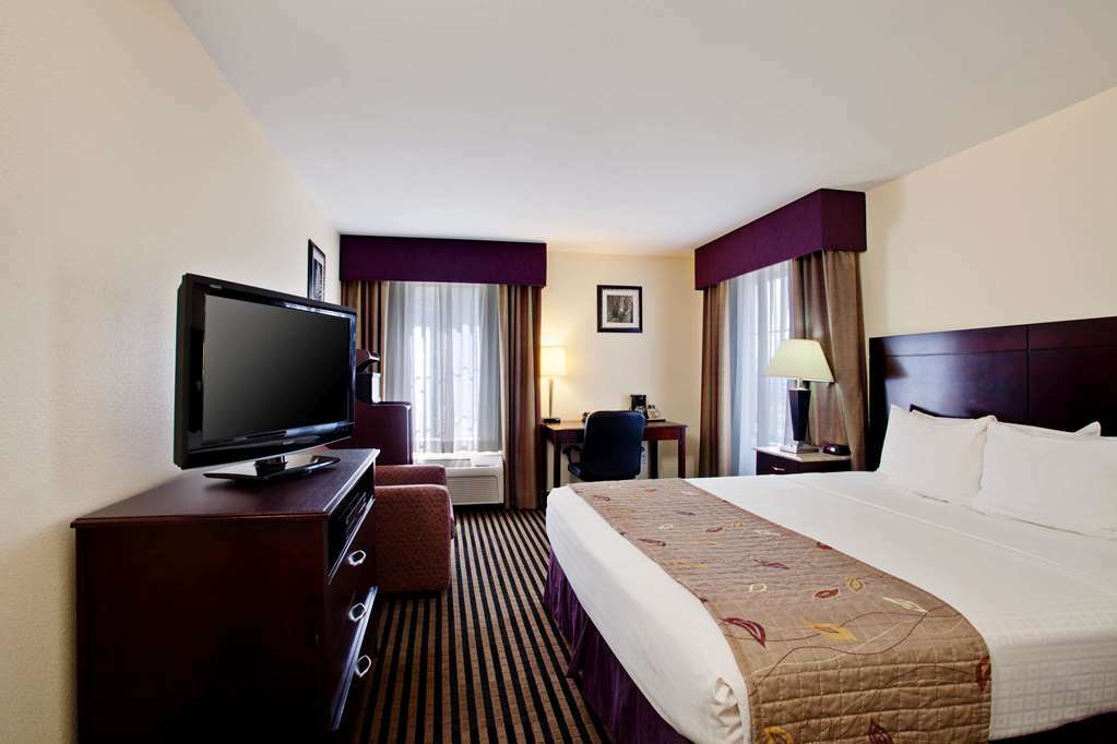 La Quinta By Wyndham Ne Long Beach/Cypress Hawaiian Gardens Room photo